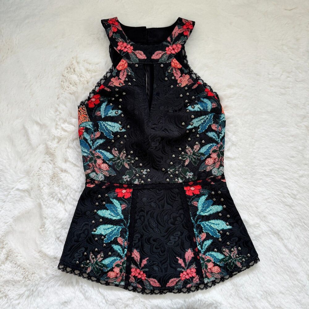 Bebe Floral Stud Peplum Halter Top XXS - Black